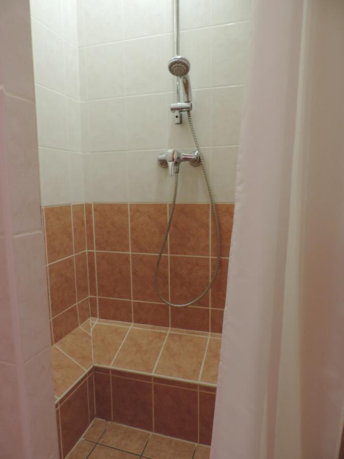 Roche-en-Regnier Auberge Du Brabant Chez Titof מראה חיצוני תמונה