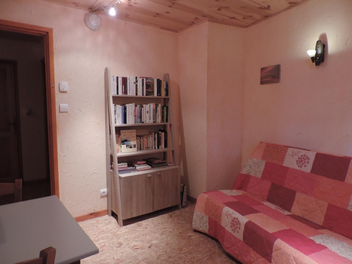 Roche-en-Regnier Auberge Du Brabant Chez Titof מראה חיצוני תמונה